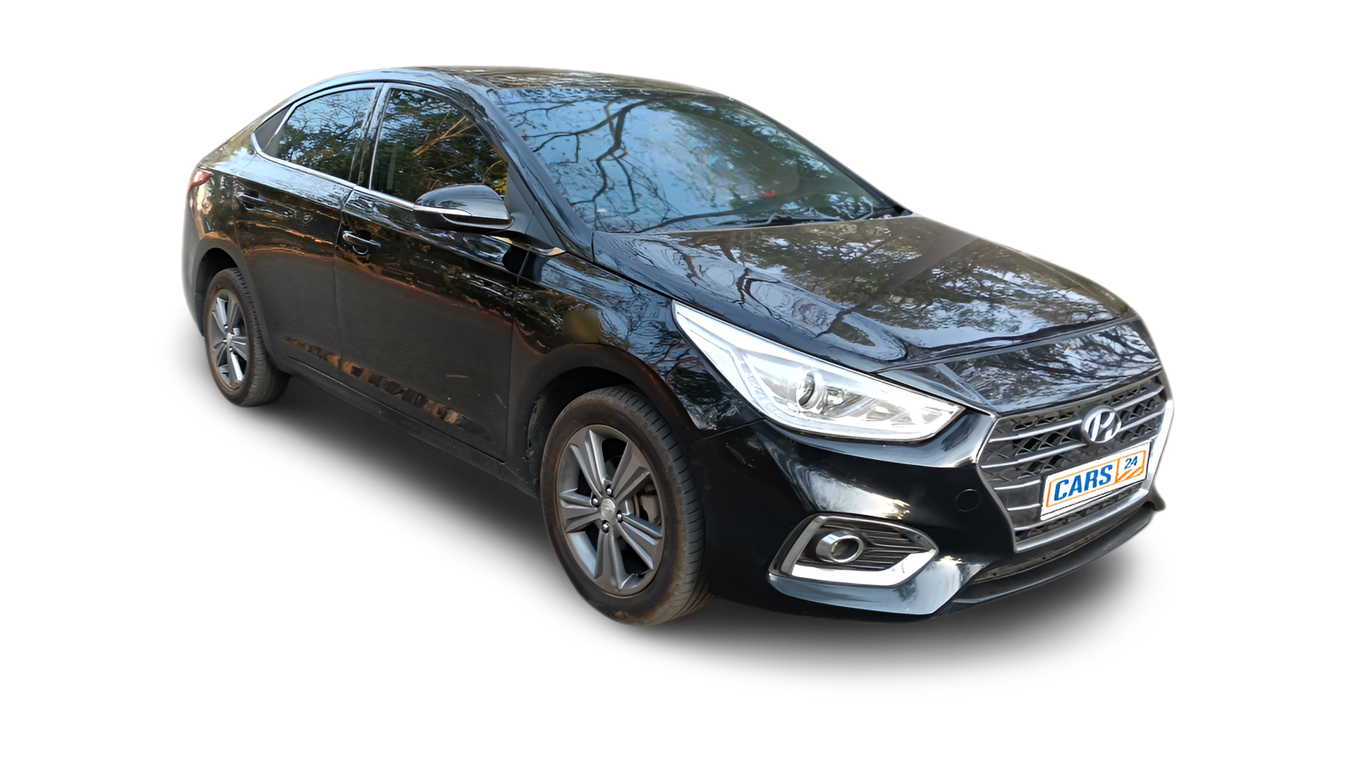 Hyundai Verna-img